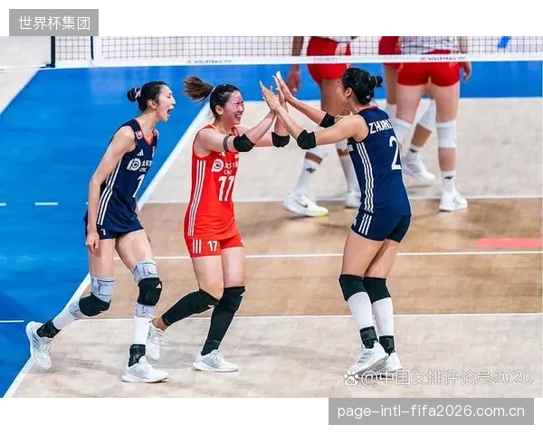 中国女排年轻的副攻线将面临考验，如何限制波兰接应是取胜关键。